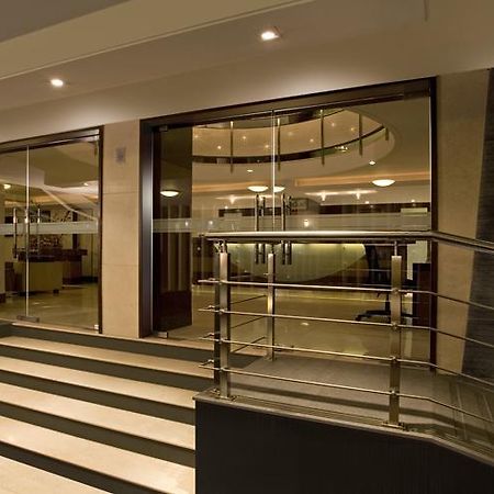 Kapila Business Hotel Poona Buitenkant foto